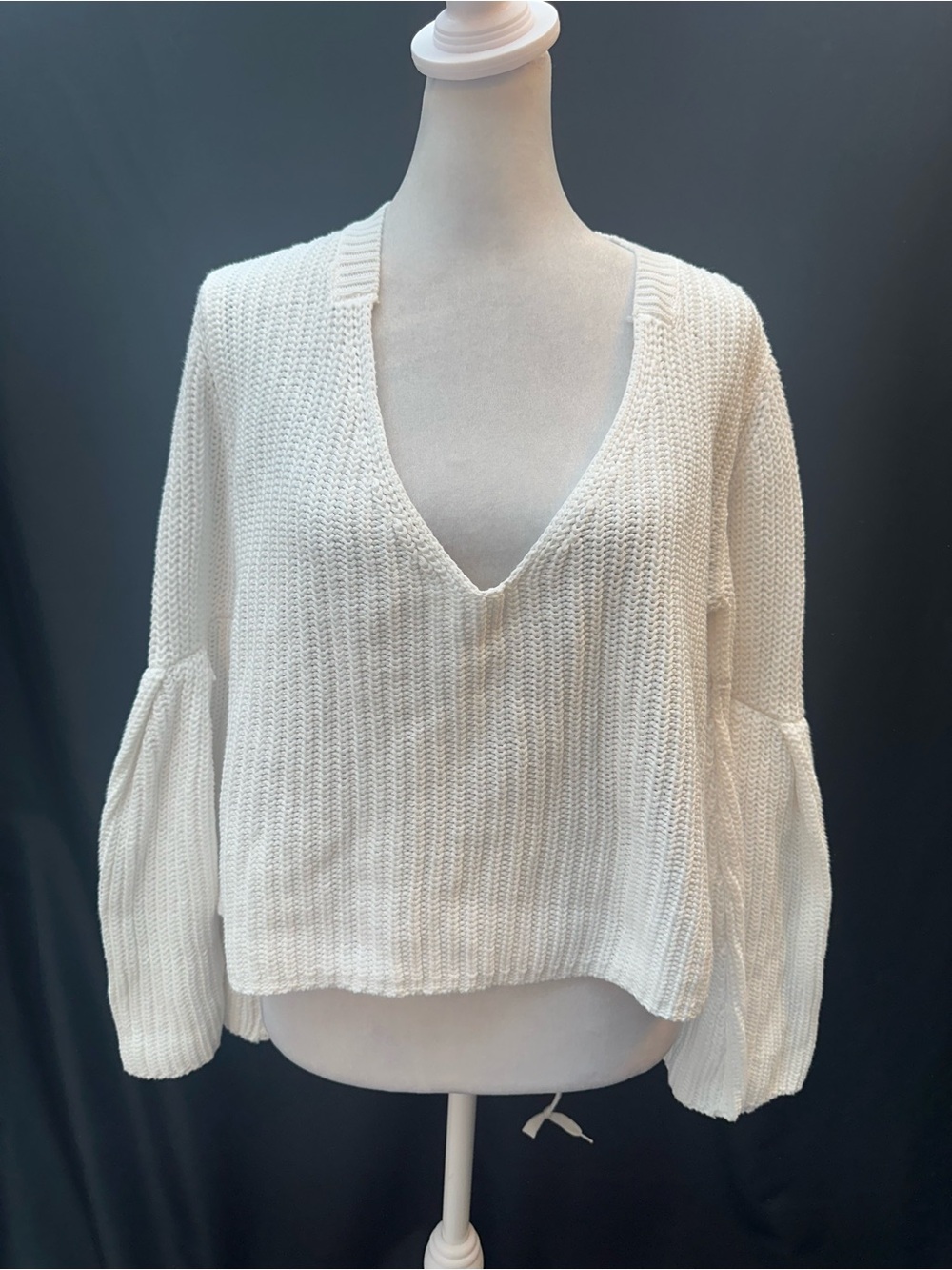 Free People White Cotton V-Neck Chunky Balloon Sleeve Sweater S
